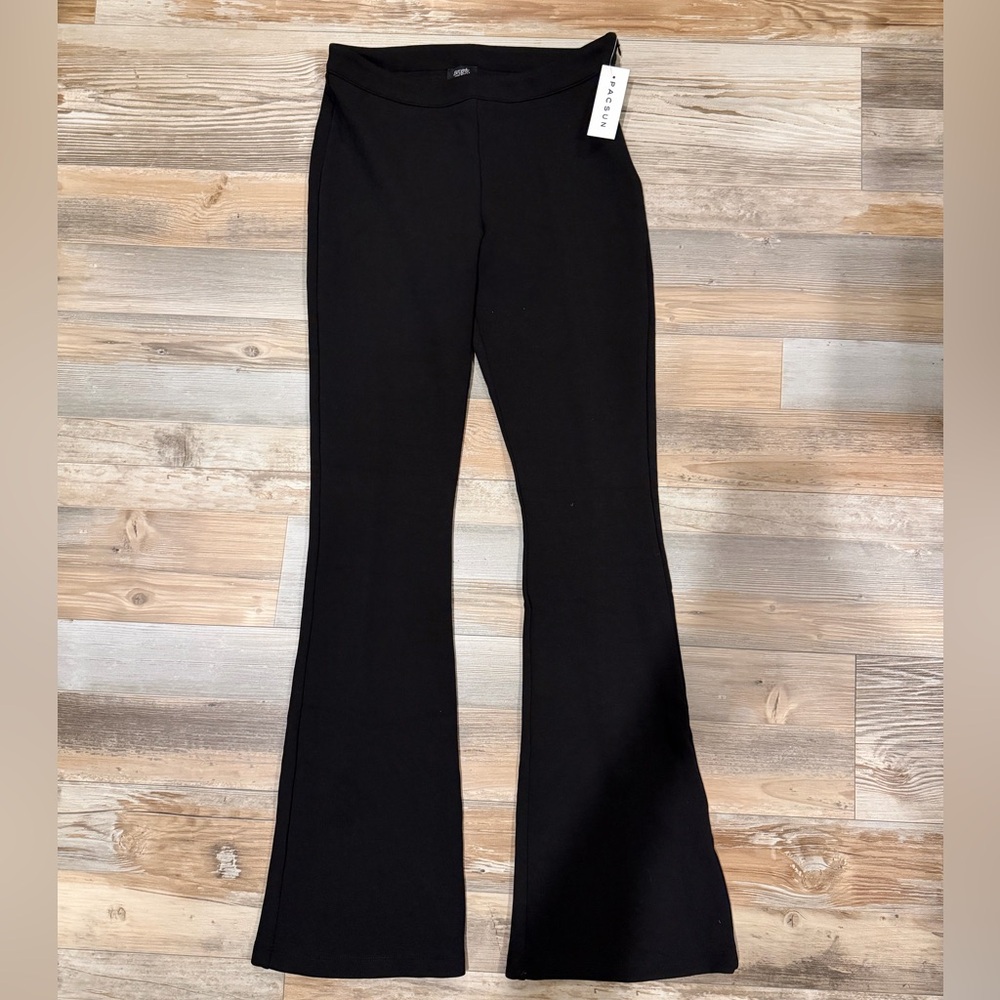 NWT Pac Sun Beverly & Beck Black Boot-Cut Flare Knit Pants